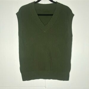 Army Green Ribbed Knit Sweater Vest – Size M
